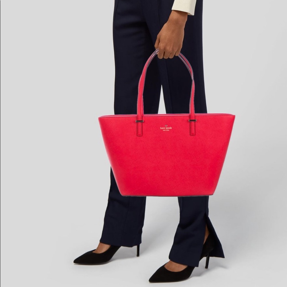 Kate Spade New York Cedar Street Small Harmony Tot